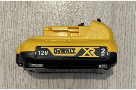 Купить Аккумулятор DEWALT 12В 2Ач Li-Ion  DCB127 фото №7